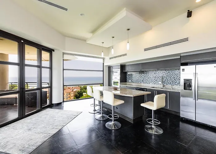 Apartment La Perla 163, Ocean View 3 Bedroom Penthouse