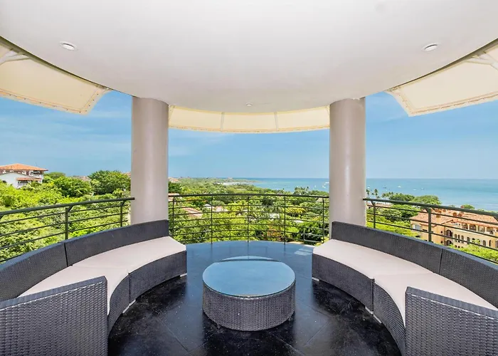 La Perla 163, Ocean View 3 Bedroom Penthouse Apartment Tamarindo