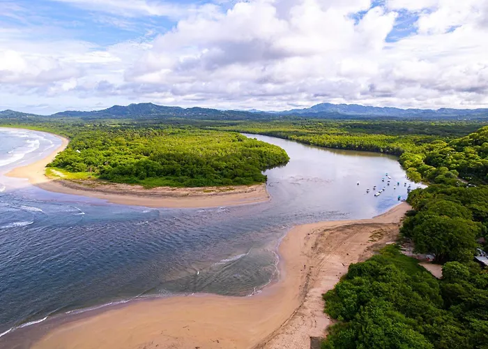 La Perla 163, Ocean View 3 Bedroom Penthouse Apartment Tamarindo