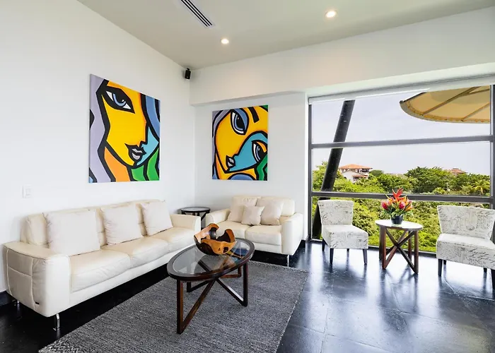 Apartment La Perla 163, Ocean View 3 Bedroom Penthouse *