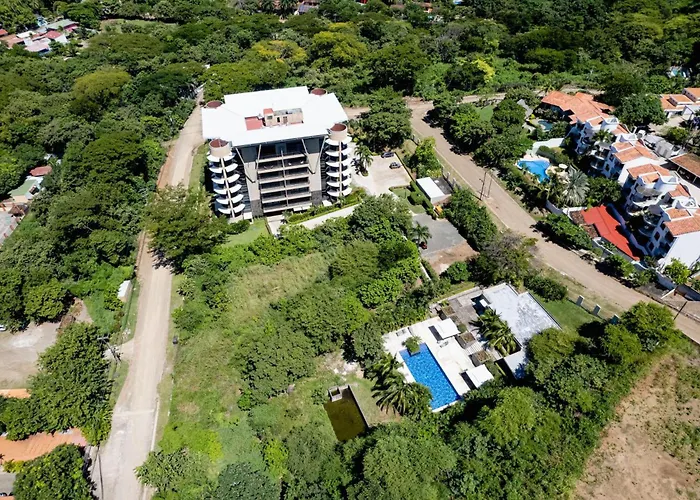 Apartment La Perla 163, Ocean View 3 Bedroom Penthouse